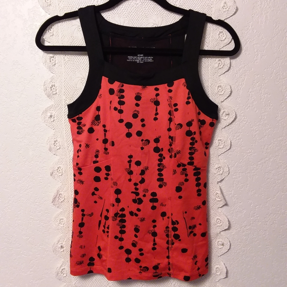 Sport Solutions by Soma  Sport Top Size Small